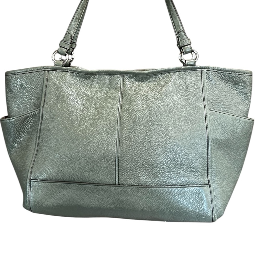 Coach D1492-F29898 Women's Park Leather Handbag Shoulder
Bag Olive USED - Picture 4 of 15